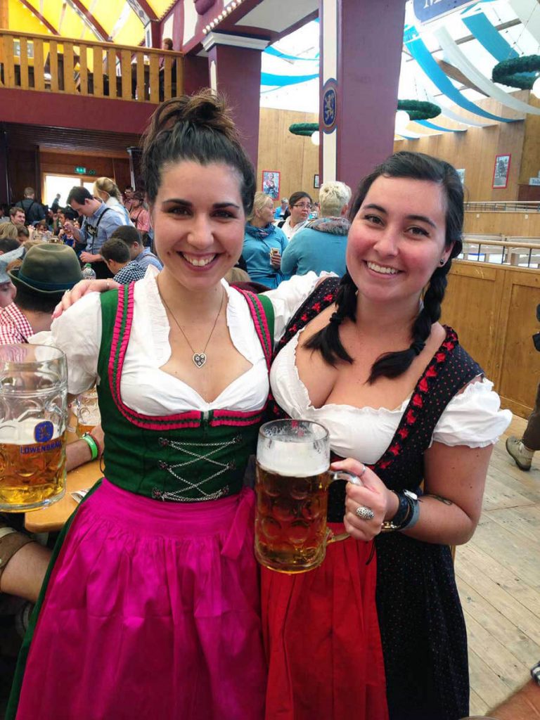 What to Expect at Oktoberfest | A First-Timers Guide - Taylor's Tracks